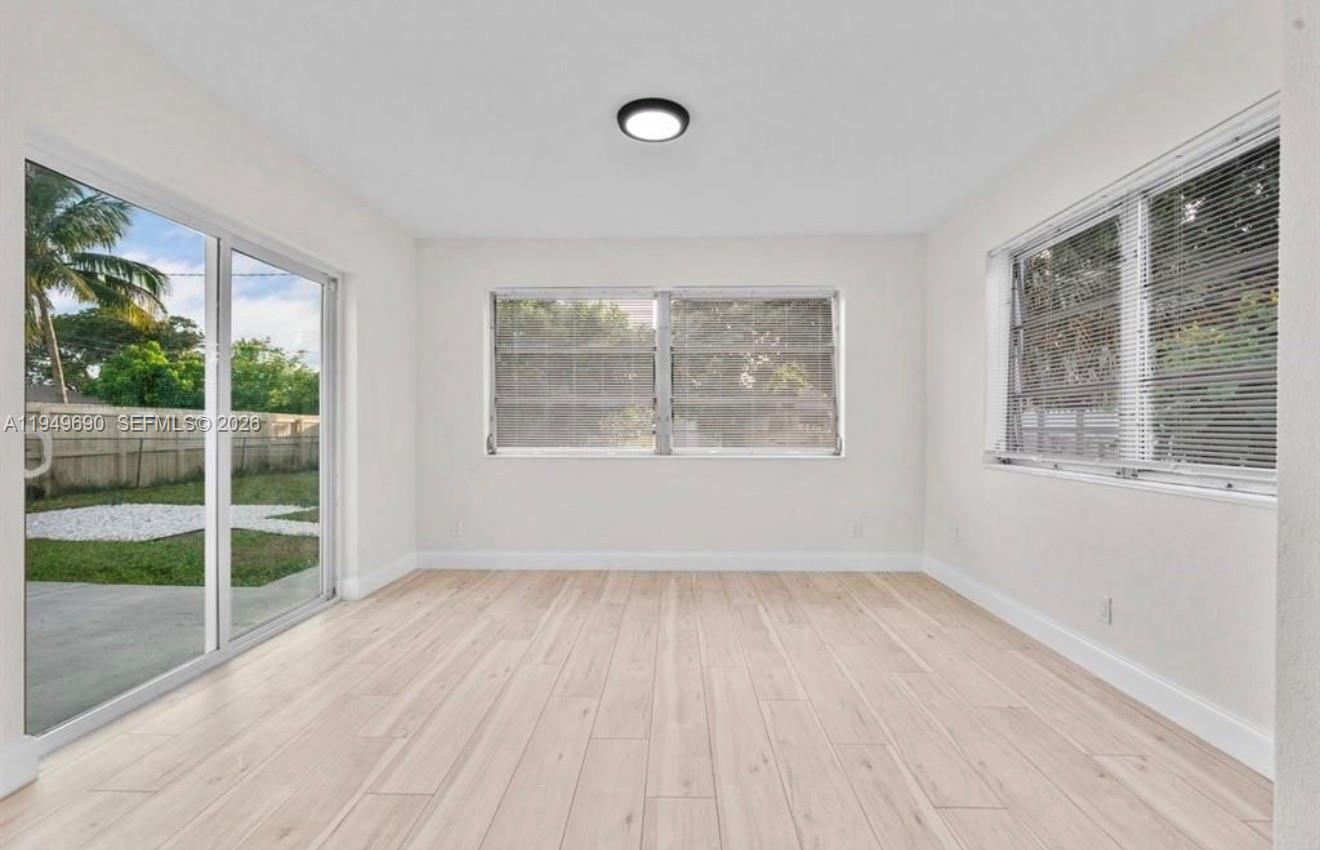 HOLLYWOOD BEACH HEIGHTS P - Residential