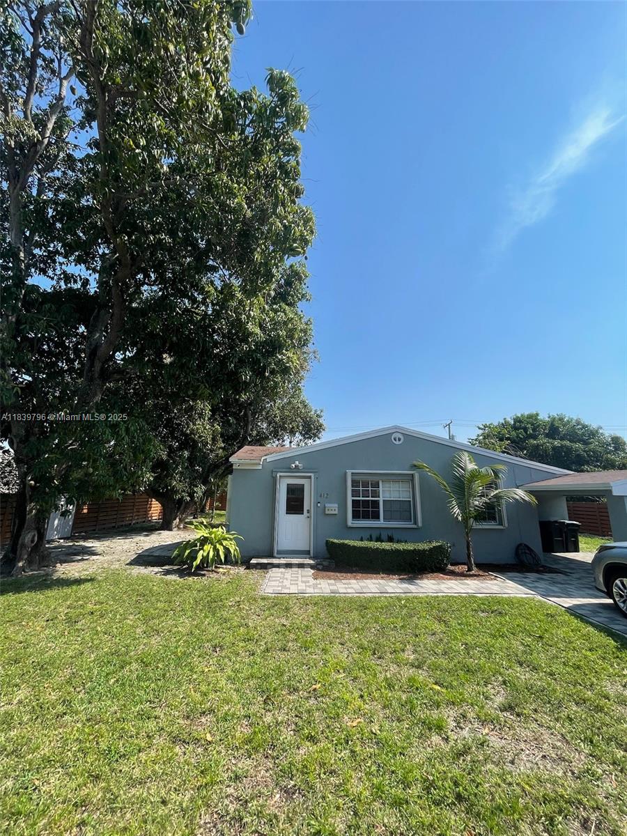 412 SW 16th Ct