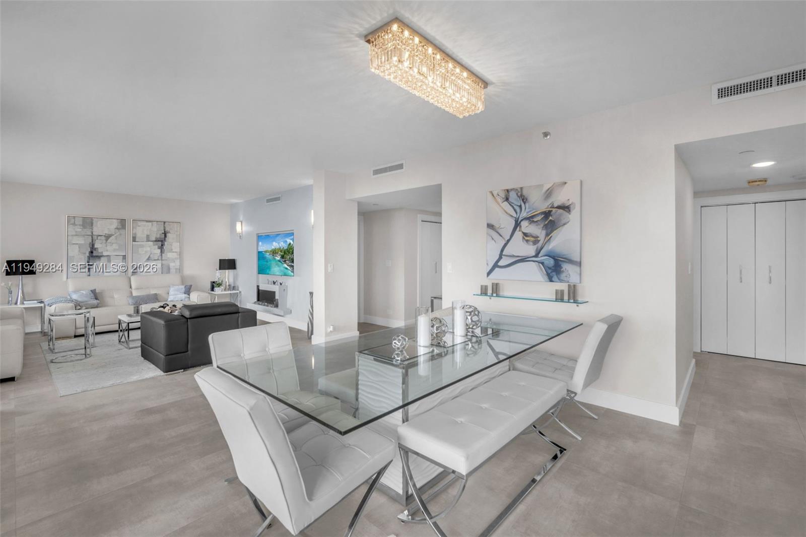 TERRACES NORTH TURNBERRY - Residential