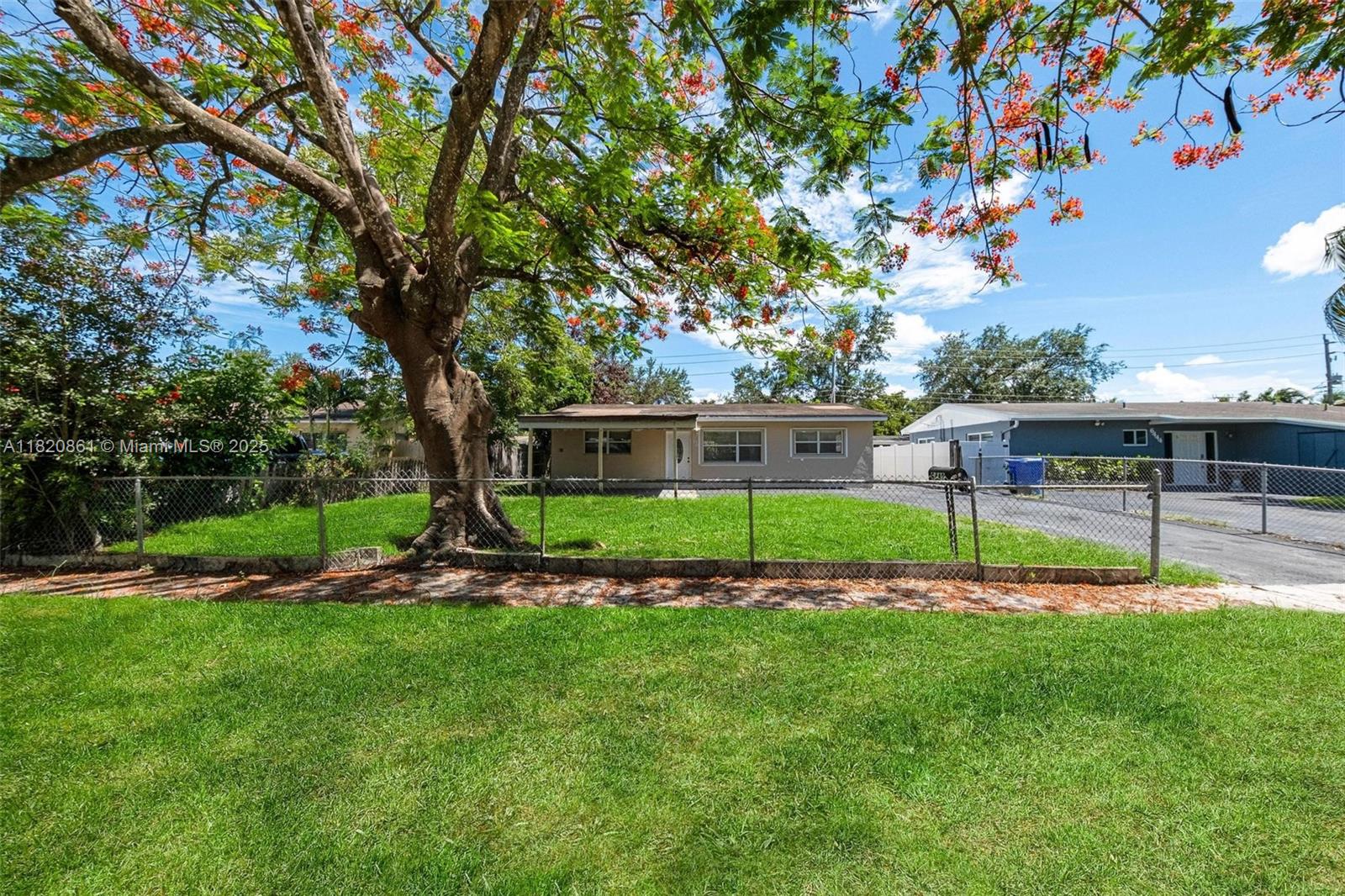 LINWOOD GARDENS - Residential