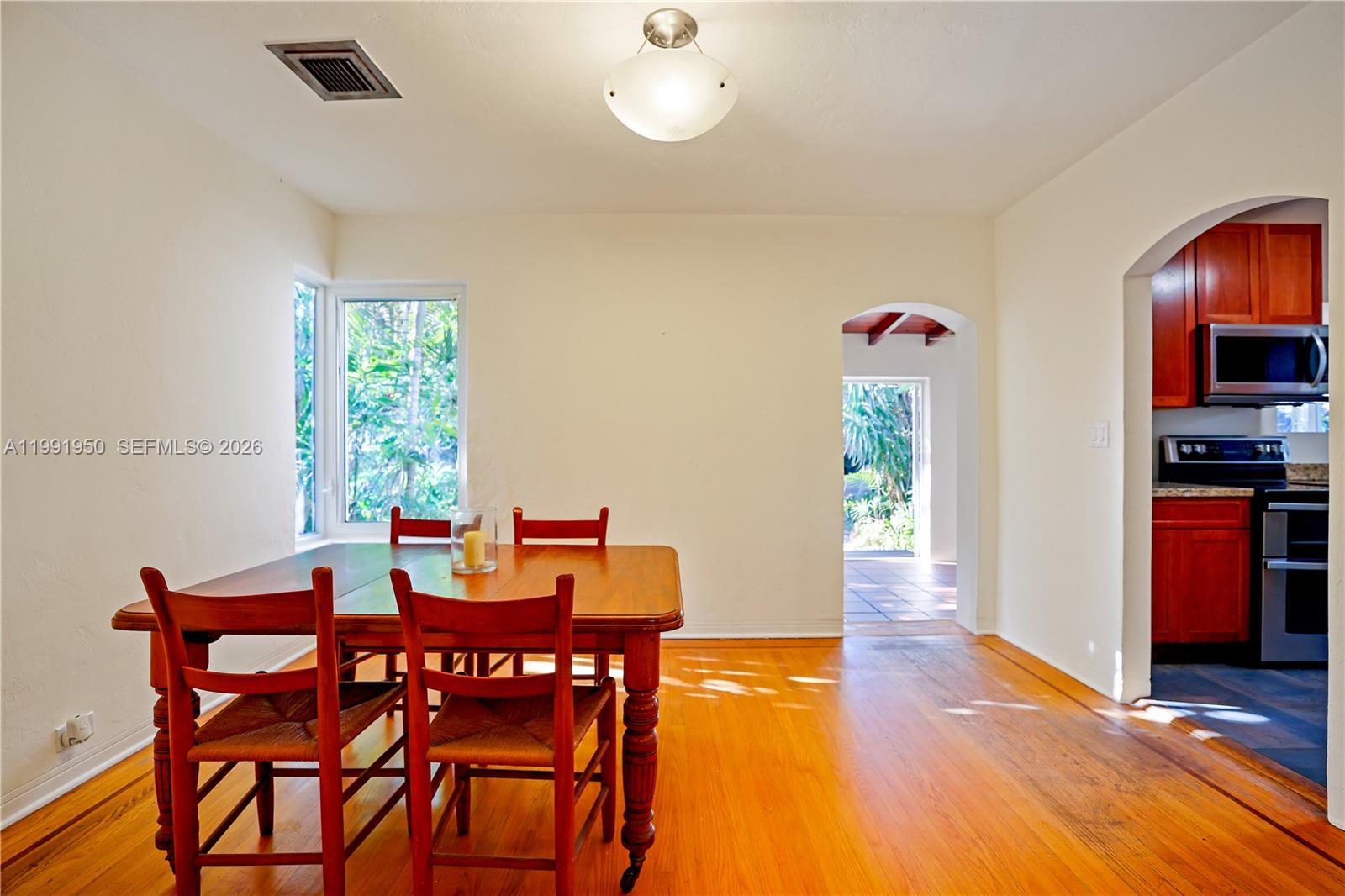 BELLE MEADE OF MIAMI SEC - Residential