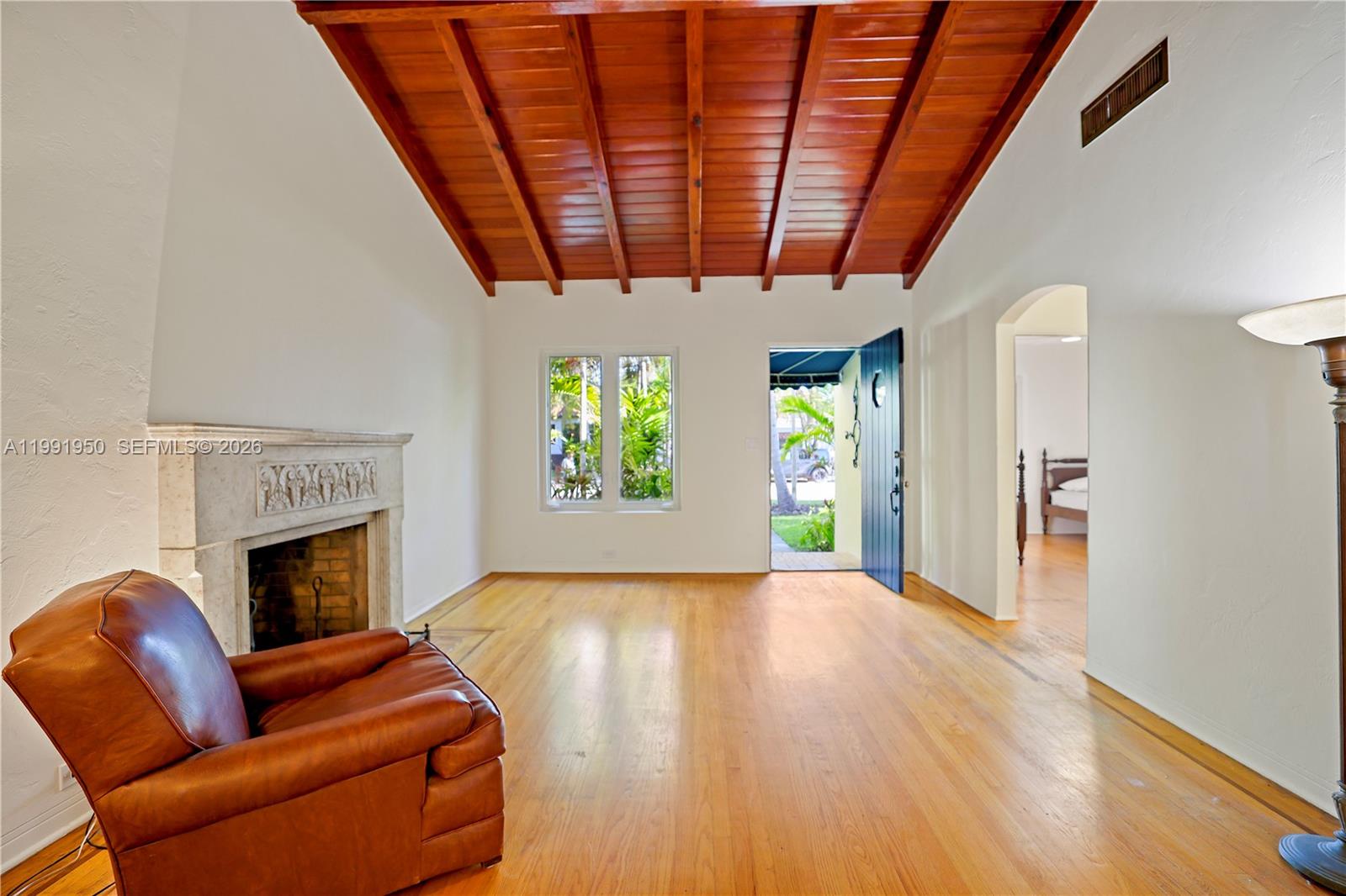 BELLE MEADE OF MIAMI SEC - Residential