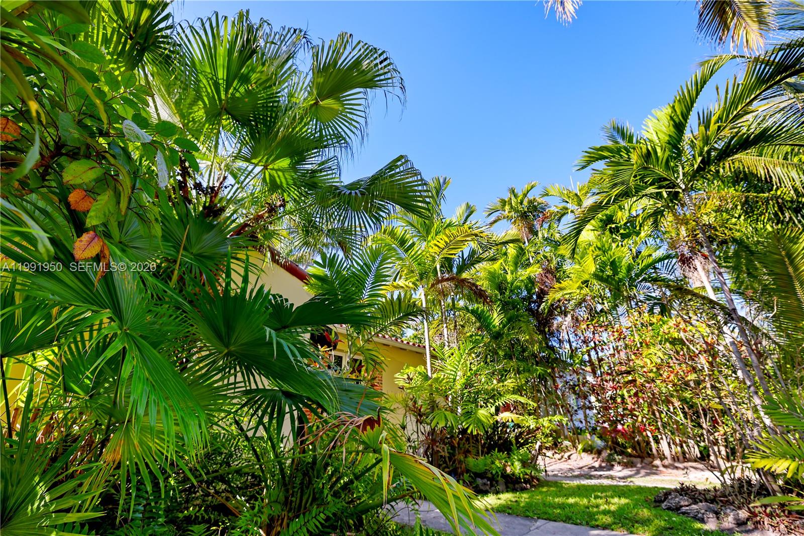 BELLE MEADE OF MIAMI SEC - Residential