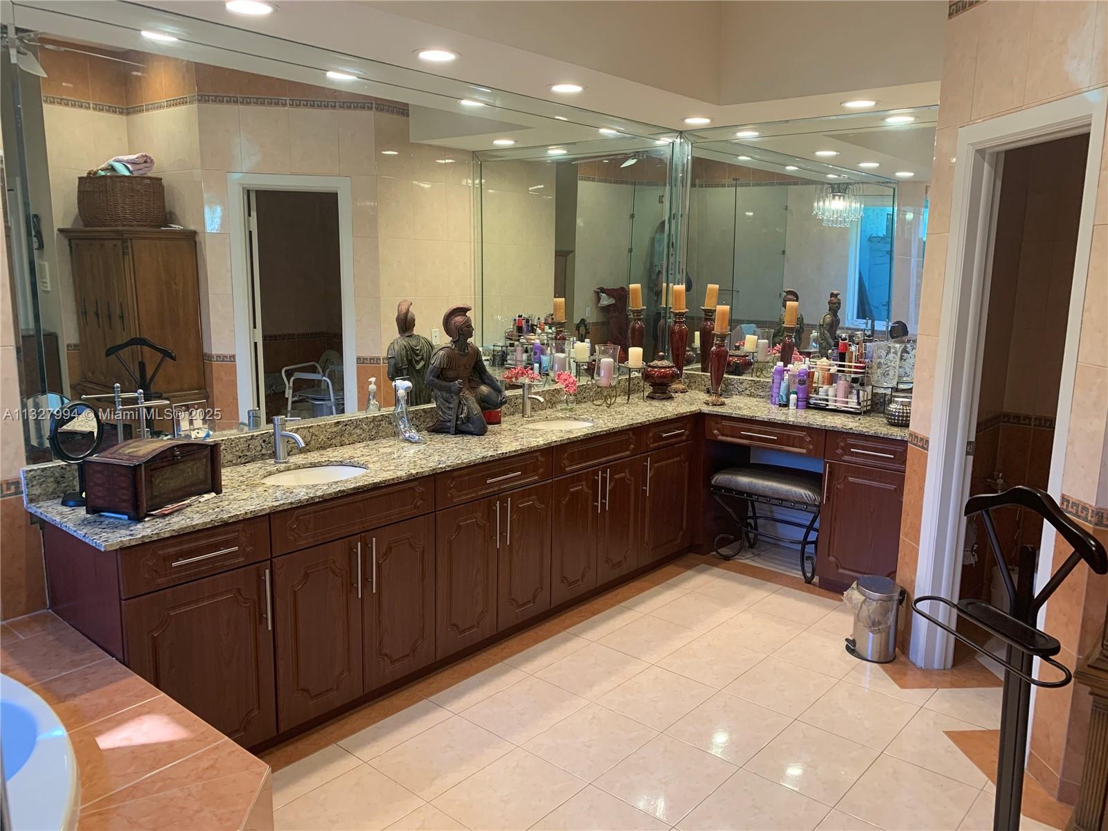 HIDDEN FOREST ESTATES - Residential