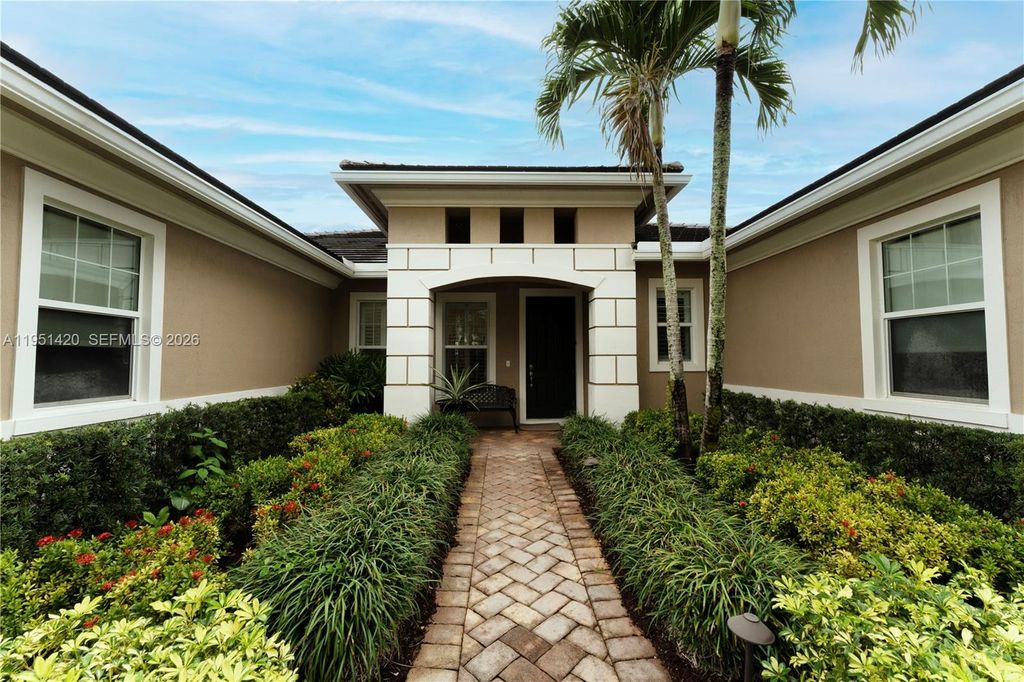 Photo of 11813 NW 79th Ct, Parkland, FL 33076 (MLS # A11951420)