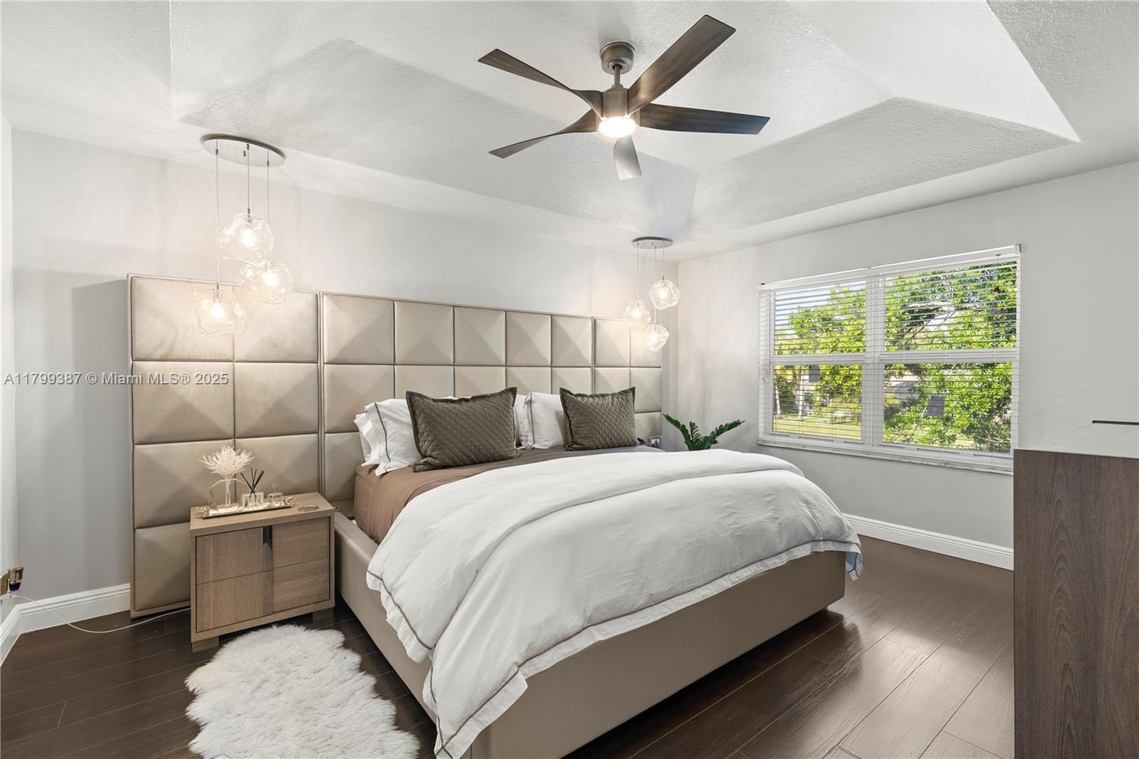 REGENCY LAKES AT COCONUT - Residential