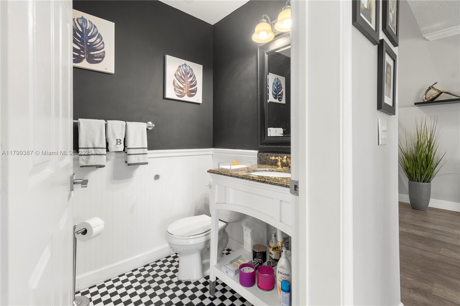 REGENCY LAKES AT COCONUT - Residential