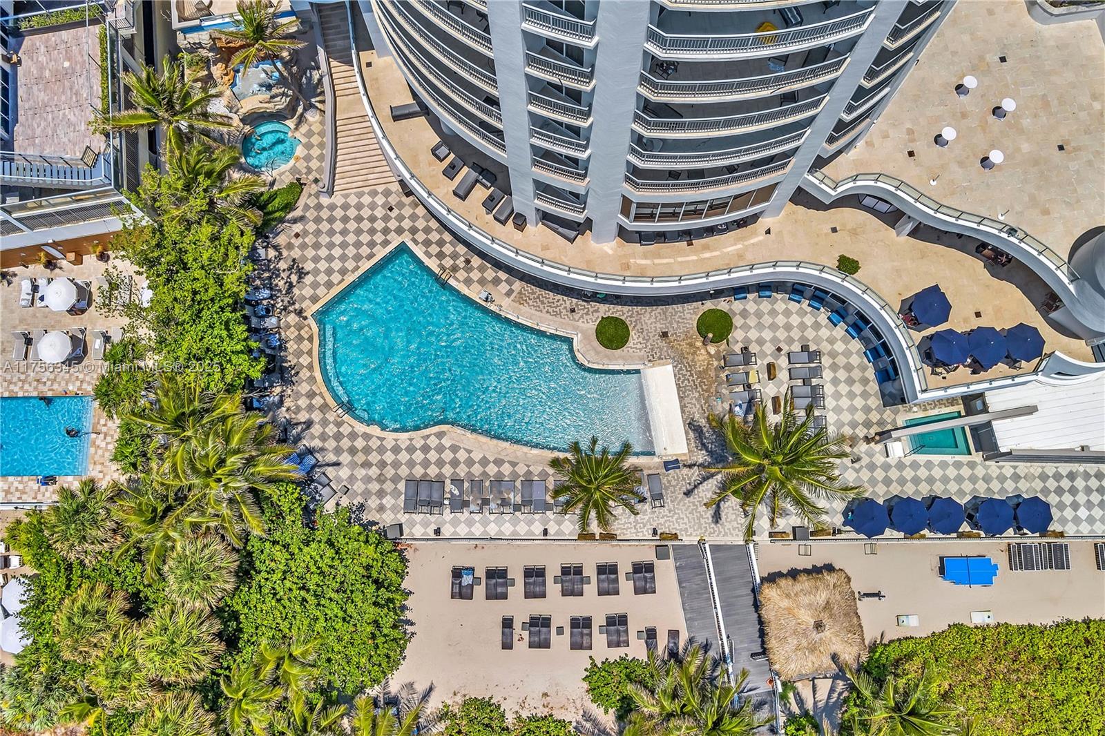 17375 Collins Ave 1703