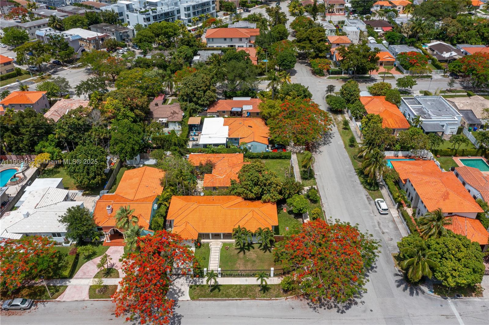 BRICKELL ESTATES - Residential Lease