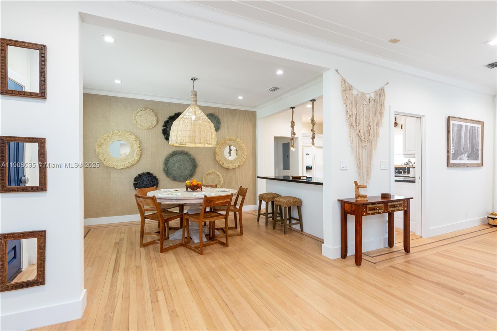 BRICKELL ESTATES - Residential Lease