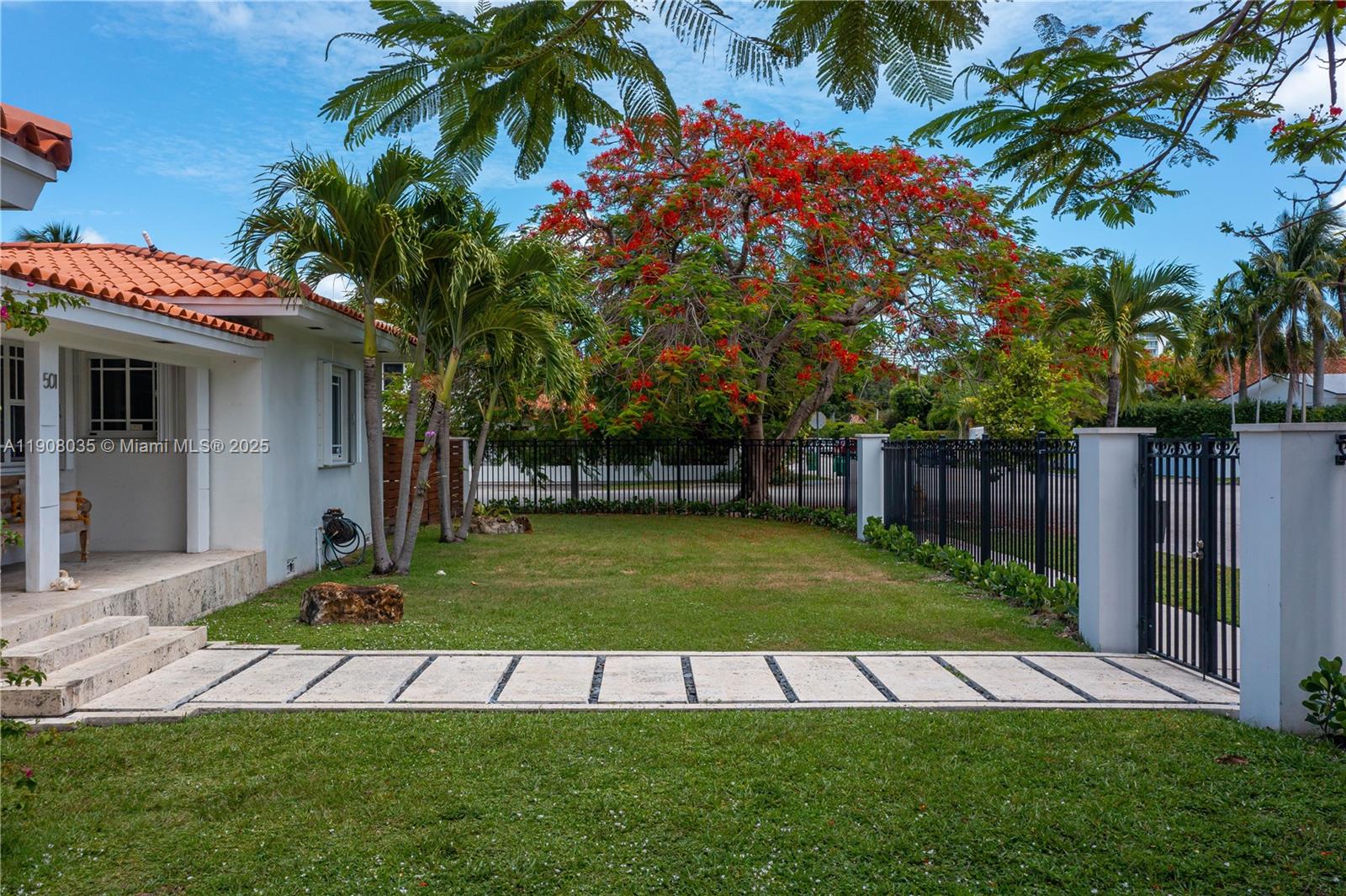 BRICKELL ESTATES - Residential Lease