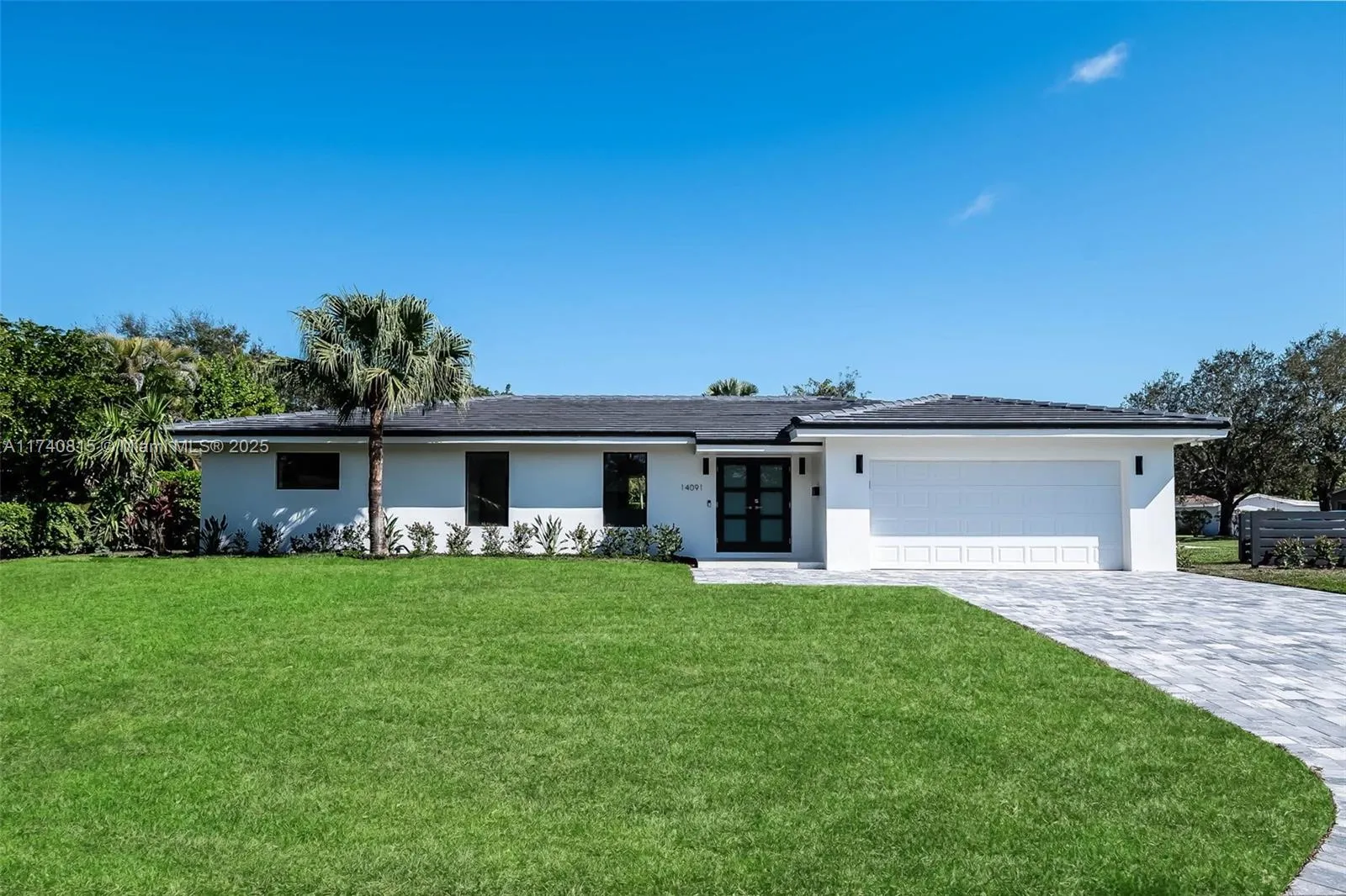 Palmetto Bay, Florida 33158, United States, 4 Bedrooms Bedrooms, ,3 BathroomsBathrooms,Residential,Active,7643