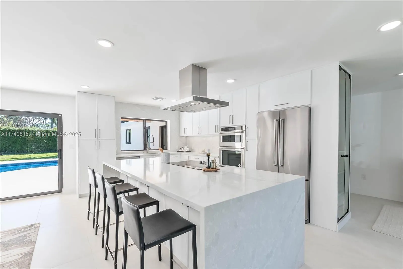 Palmetto Bay, Florida 33158, United States, 4 Bedrooms Bedrooms, ,3 BathroomsBathrooms,Residential,Active,7643