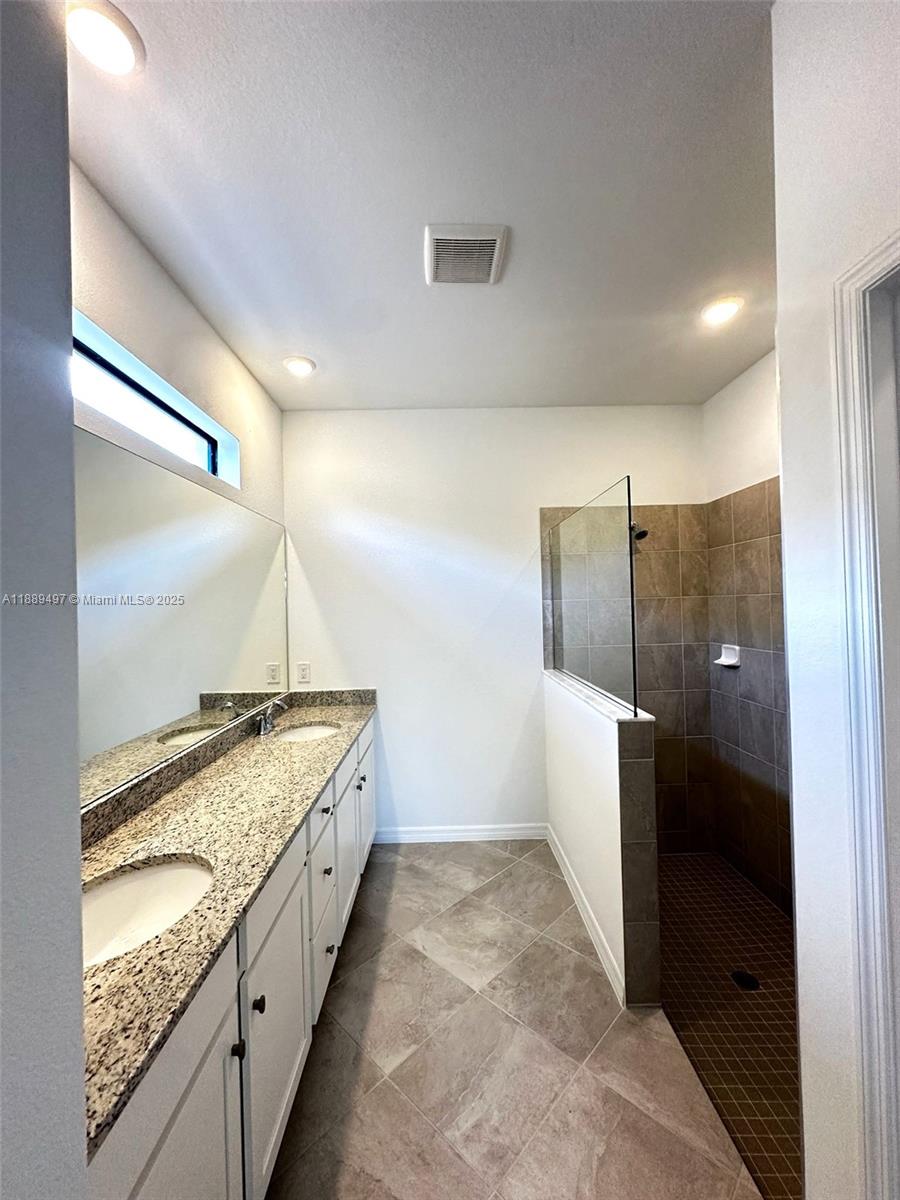 PORTICO - Residential Lease