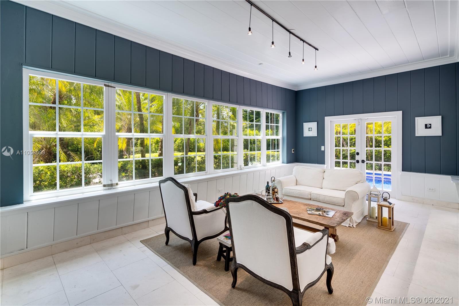 OCEAN VIEW - Residential