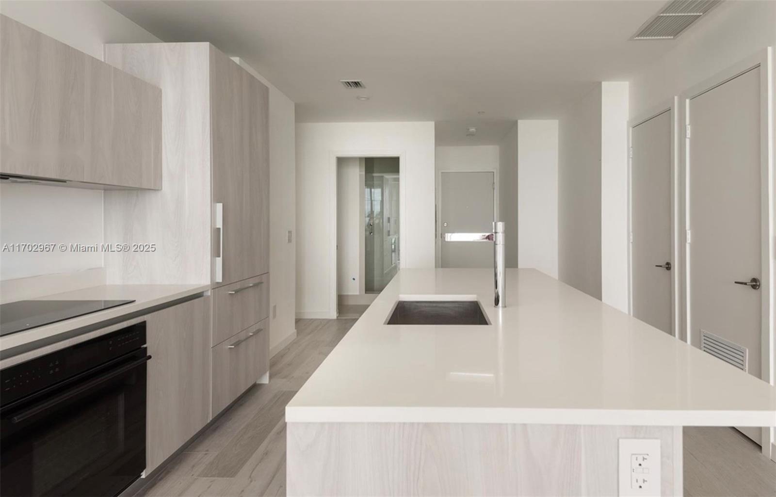 GRAN PARAISO CONDO - Residential