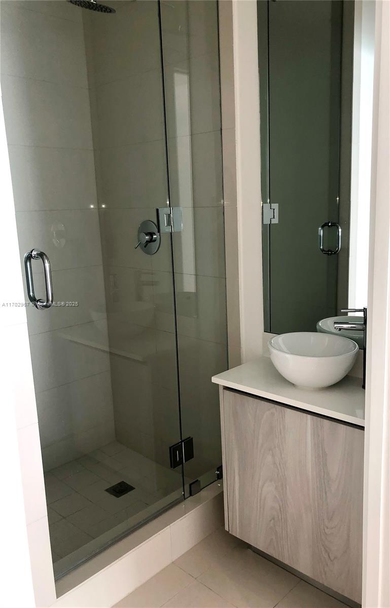GRAN PARAISO CONDO - Residential