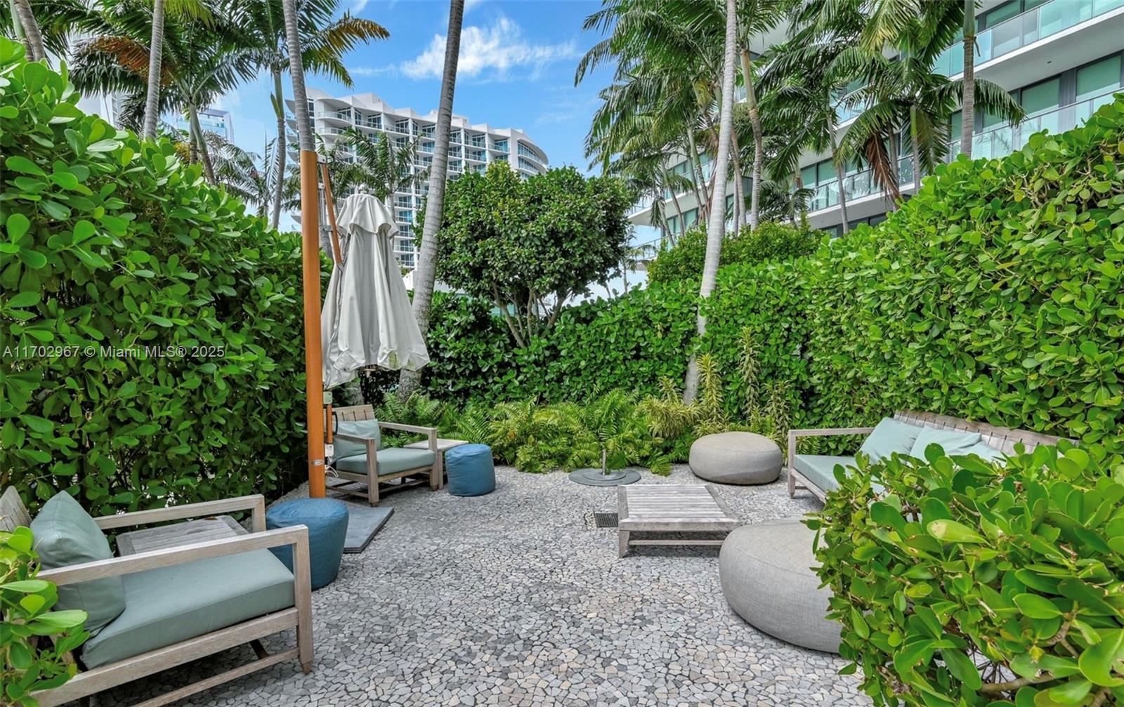 GRAN PARAISO CONDO - Residential