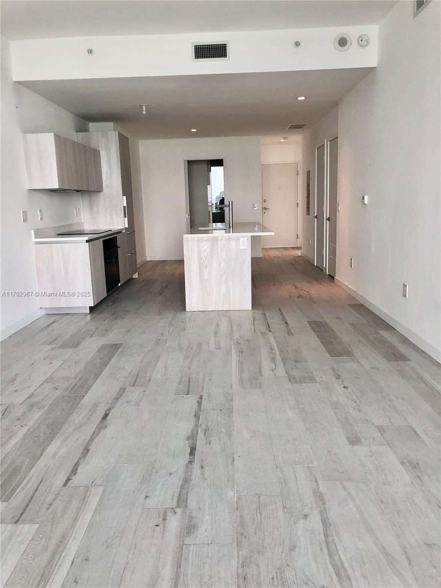 GRAN PARAISO CONDO - Residential