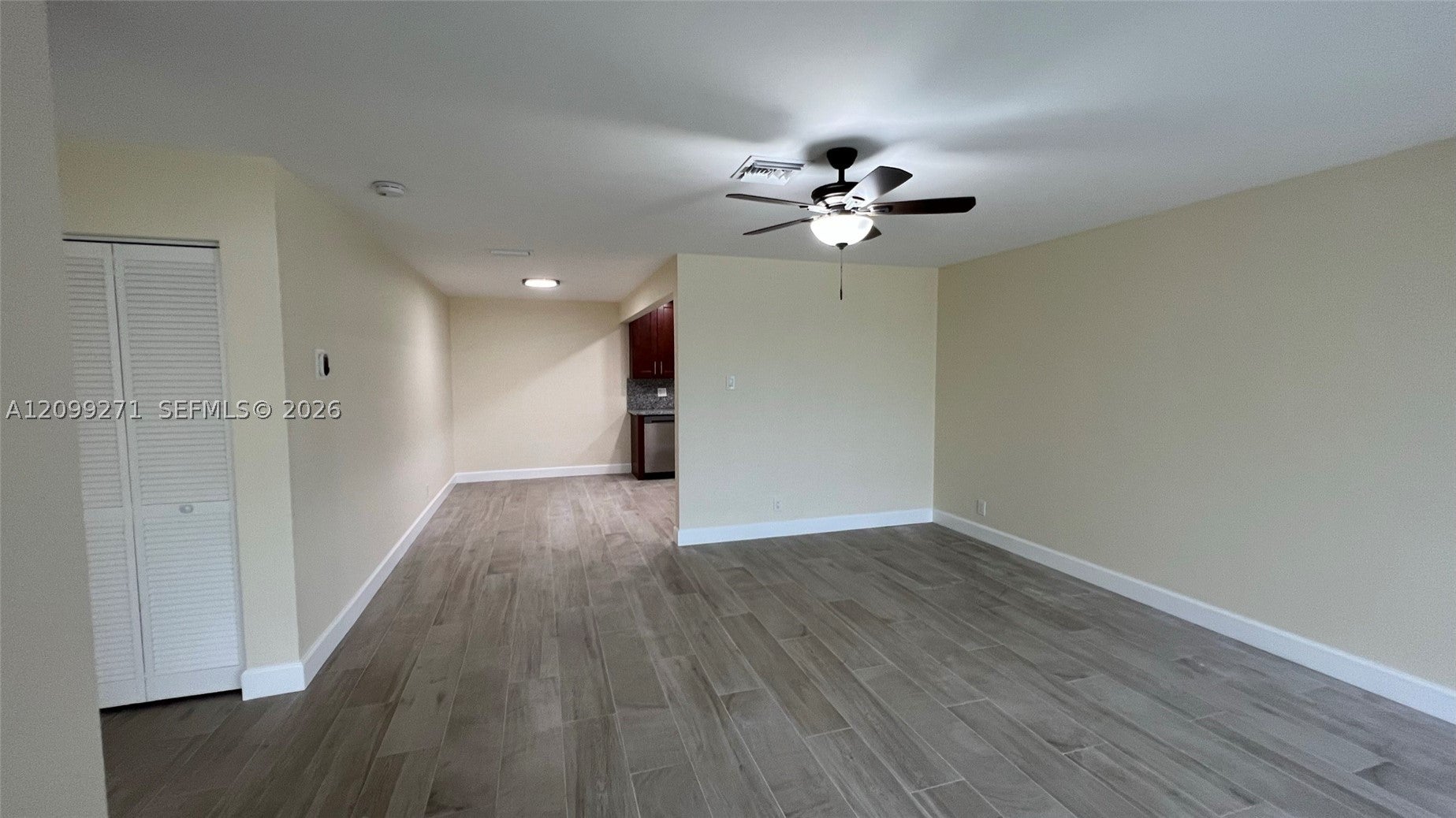 2561 NE 10th Ct 2561