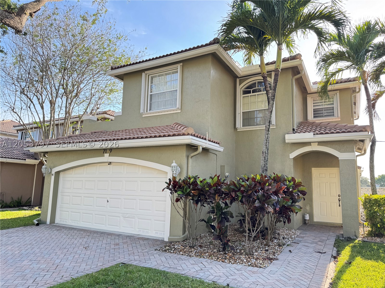 Photo 1 of 18 — Coconut Creek, FL 33073