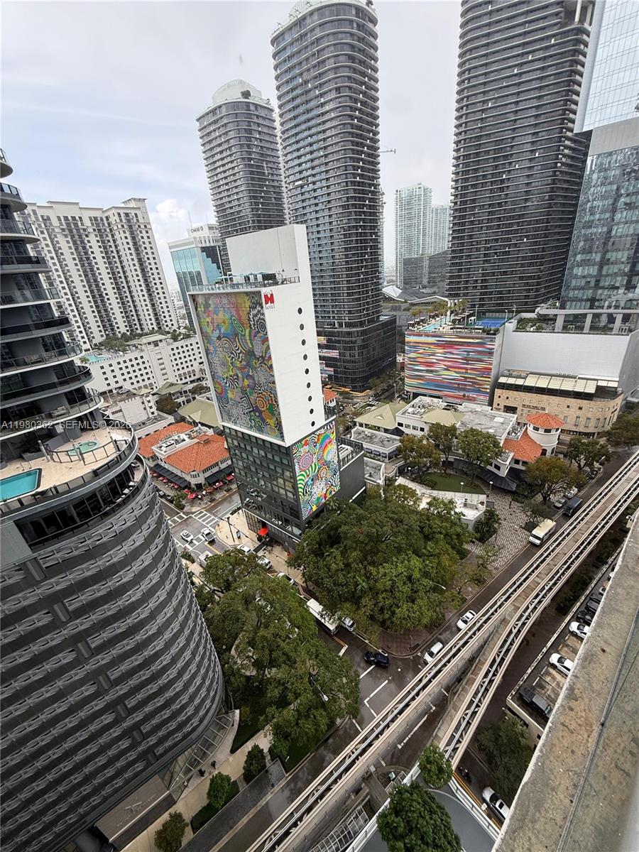 1010 Brickell Ave 2310