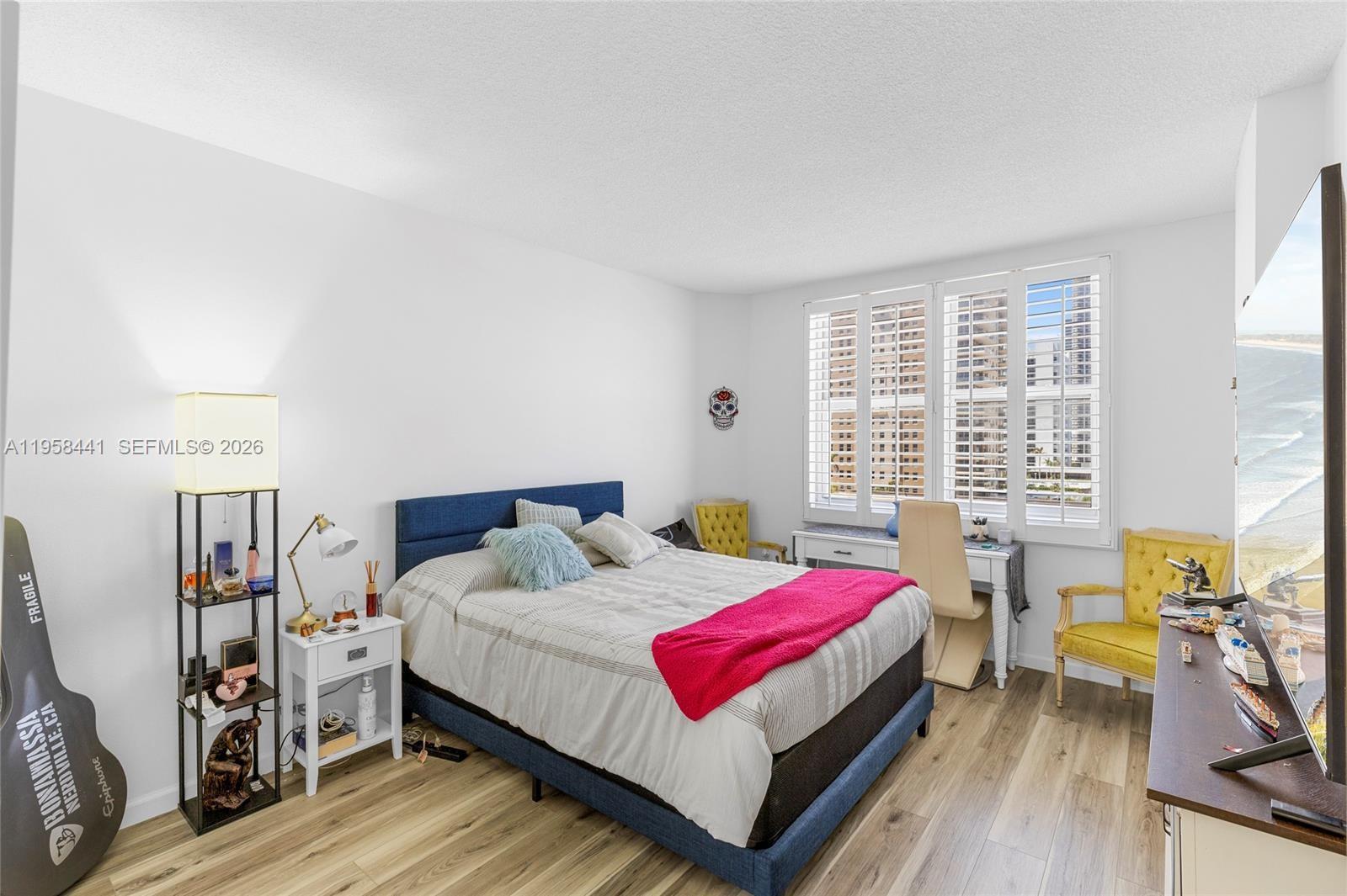 THE HEMISPHERES CONDO - Residential