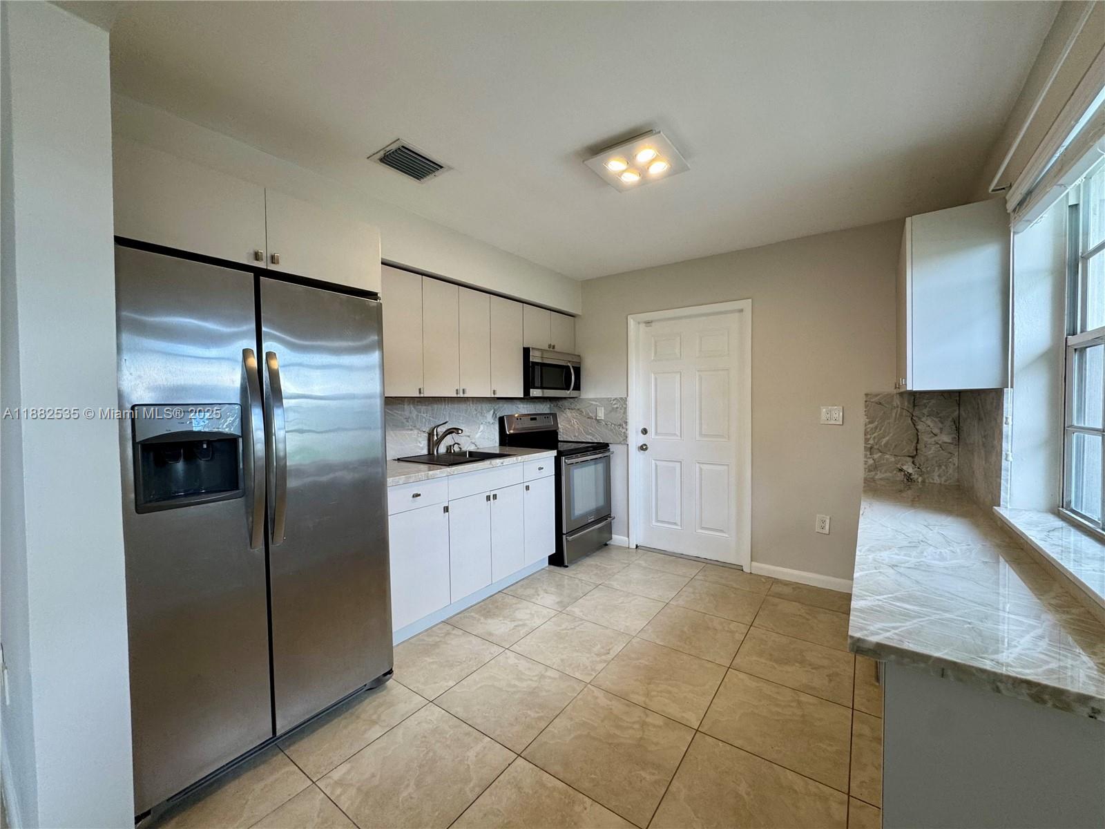 WINONA PARK 1ST ADDN - Residential Lease