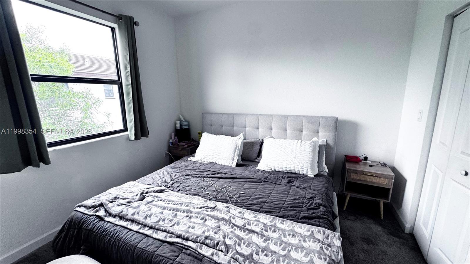 VIA VENTURA NEIGHBORHOOD - Residential