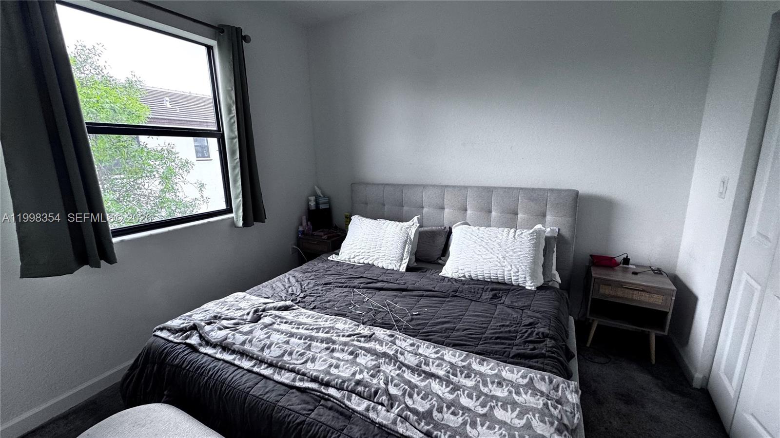 VIA VENTURA NEIGHBORHOOD - Residential