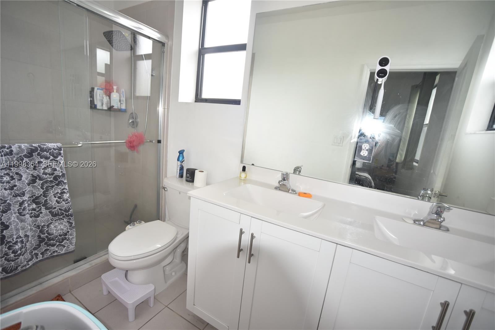 VIA VENTURA NEIGHBORHOOD - Residential