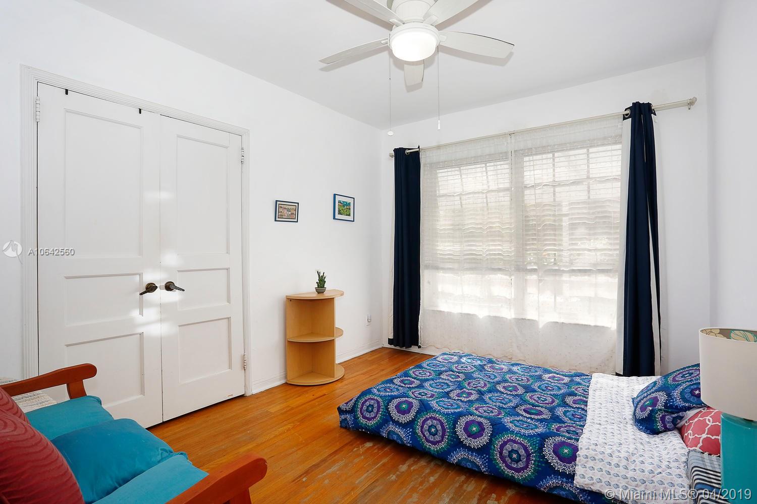 CORAL GABLES BISC BAY SEC - Residential