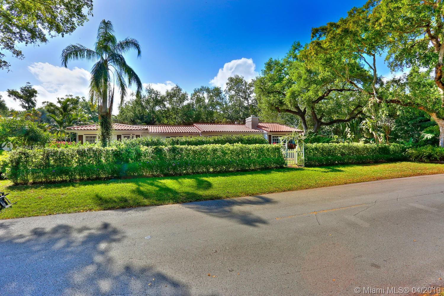 CORAL GABLES BISC BAY SEC - Residential