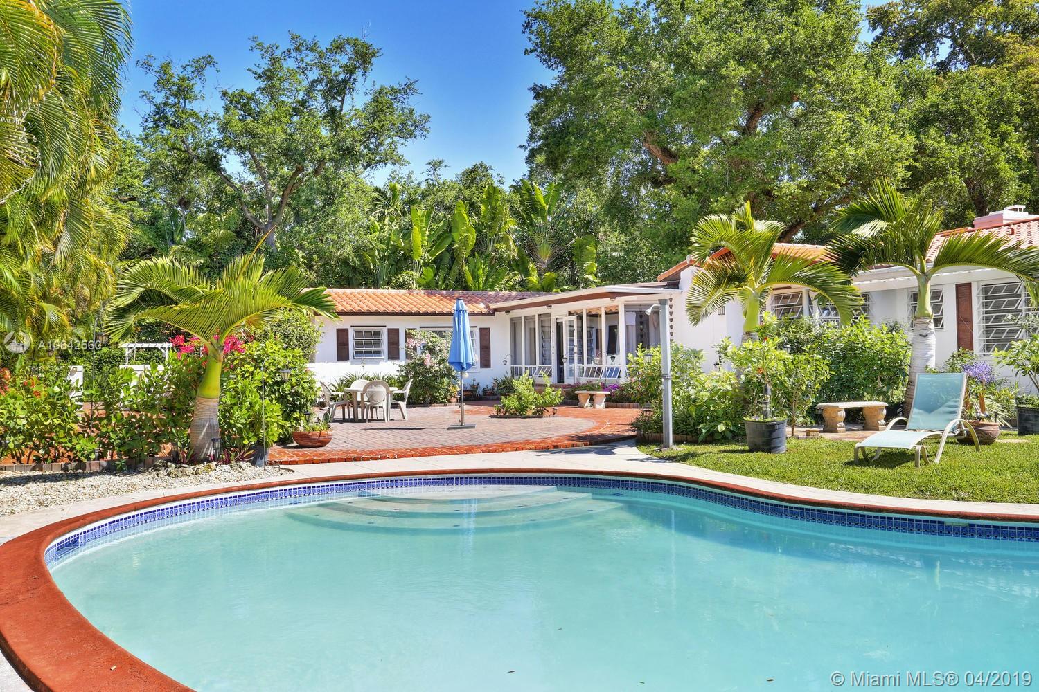 CORAL GABLES BISC BAY SEC - Residential