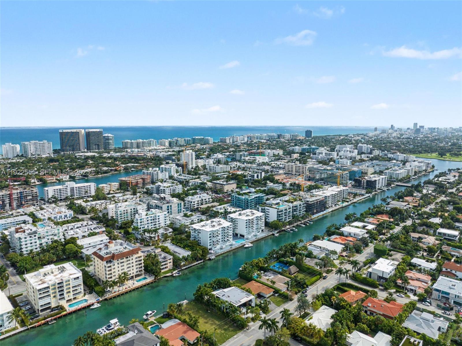 10000 PLAZA CONDO-NORTH T - Residential