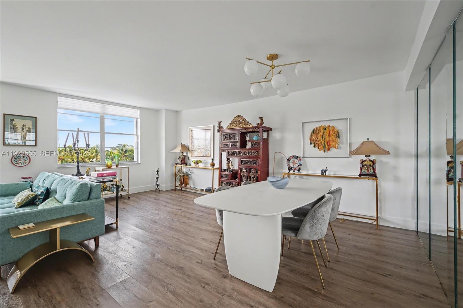 10000 PLAZA CONDO-NORTH T - Residential