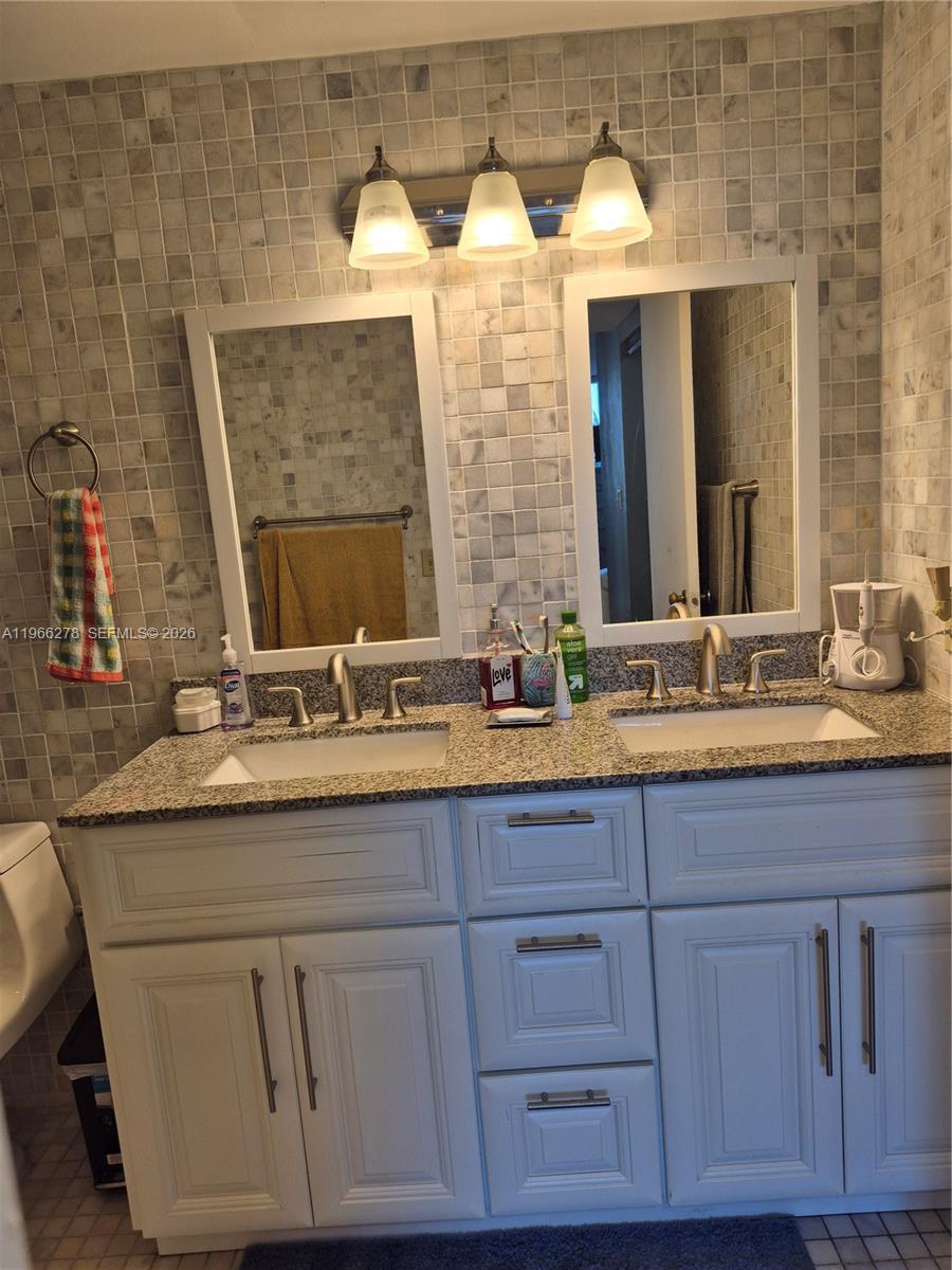 HILLCREST EAST NO 26 COND - Residential