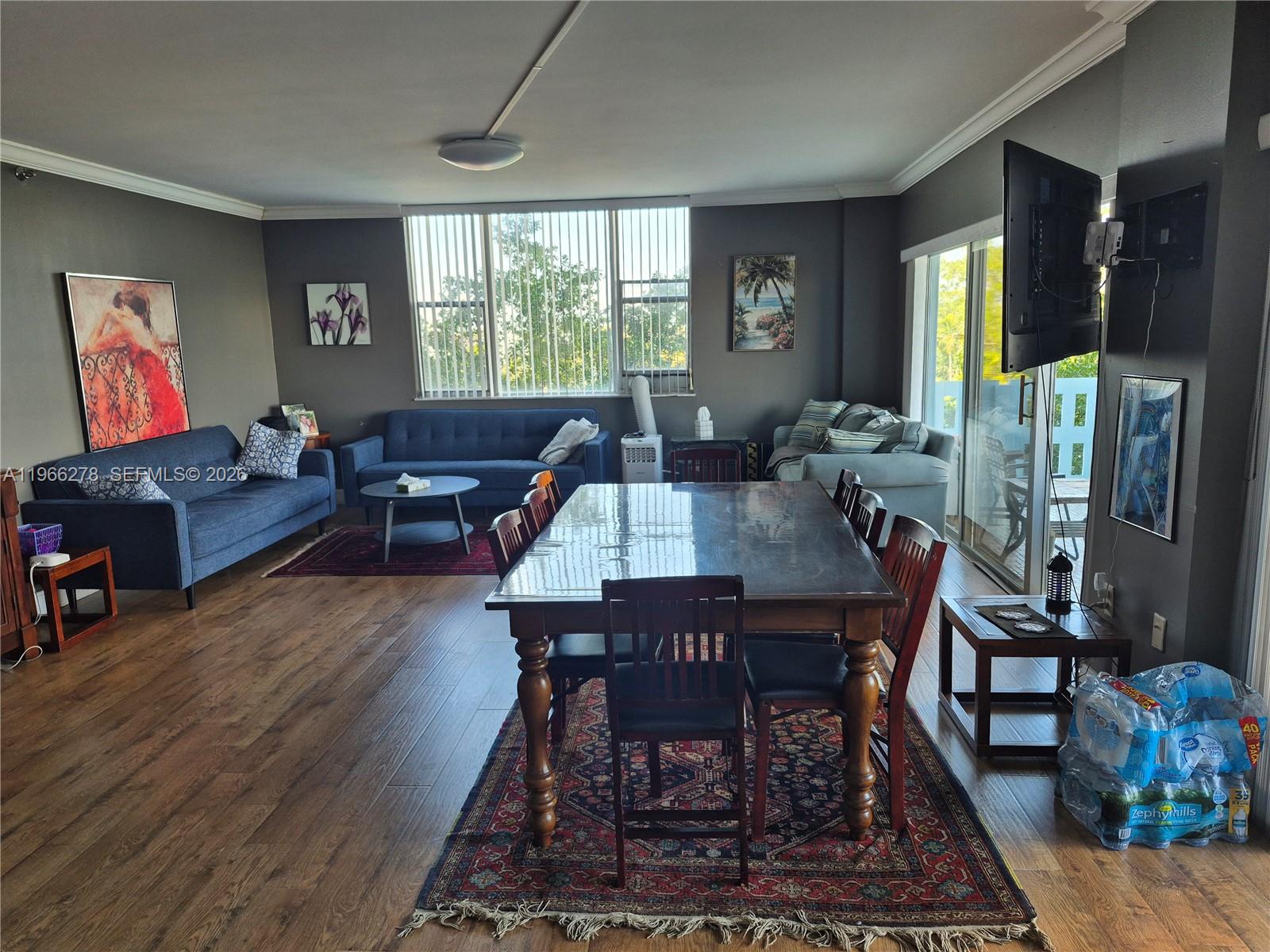 4001 Hillcrest Dr 416