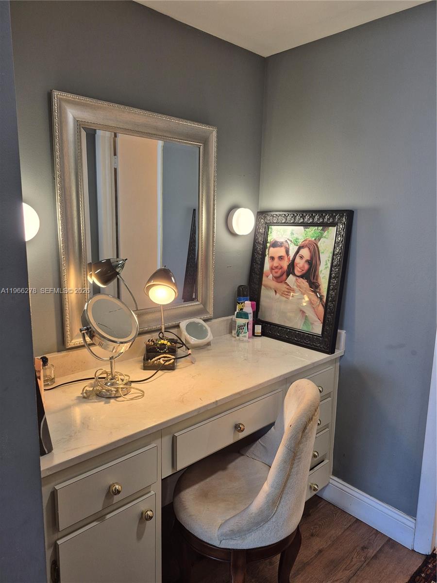 HILLCREST EAST NO 26 COND - Residential