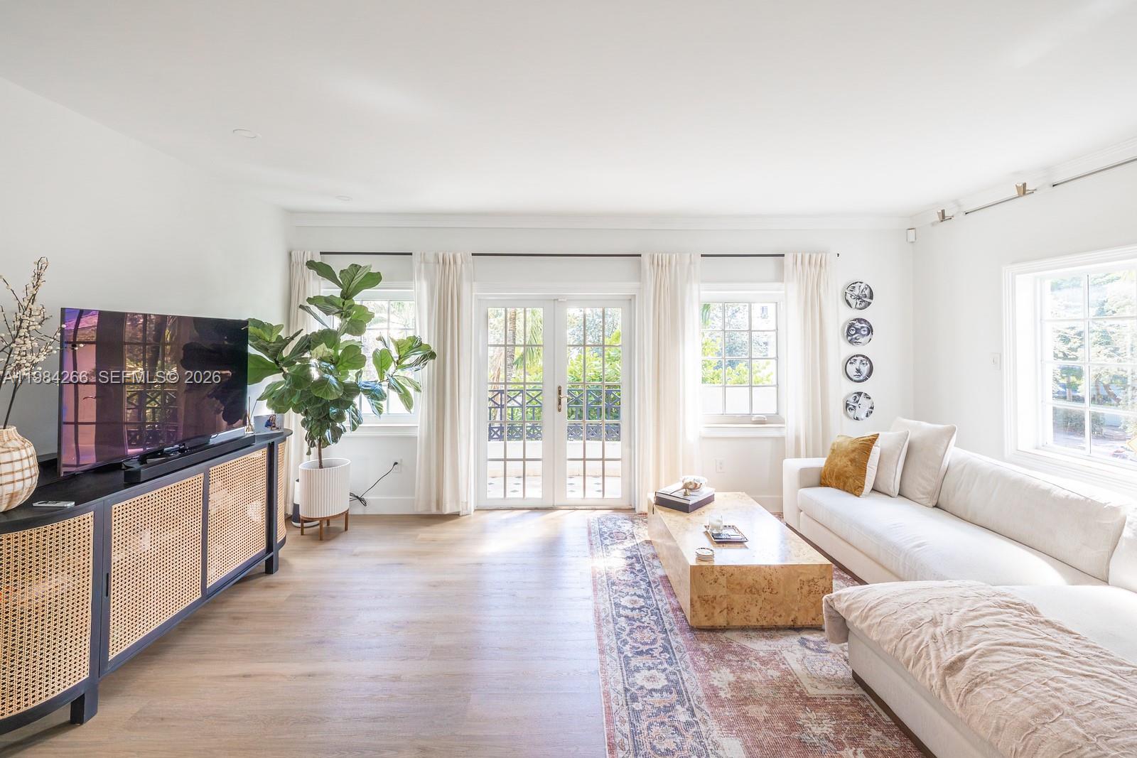 GABLES COURT TOWNHOMES CO - Residential