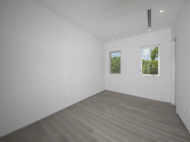 BISCAYNE KEY ESTS - Residential