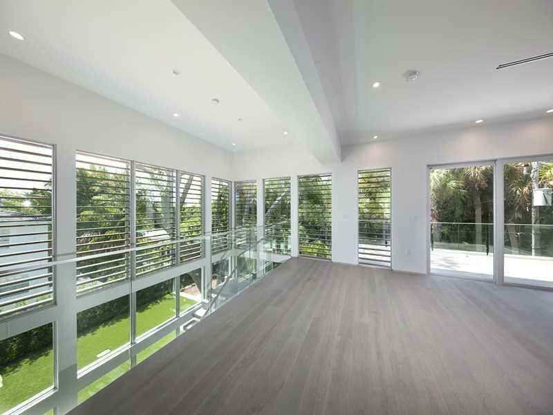 BISCAYNE KEY ESTS - Residential