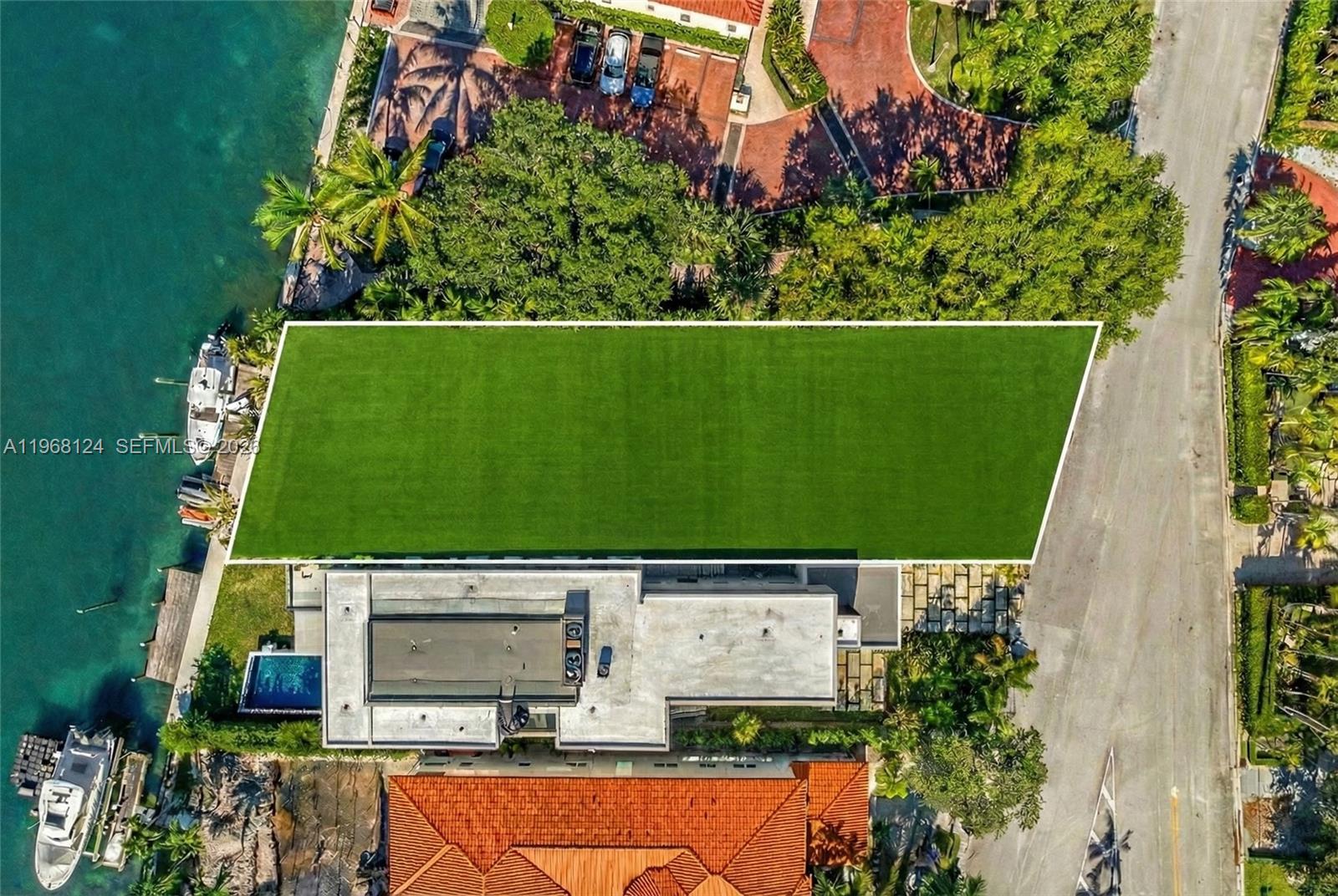 ALTOS DEL MAR NO 4 - Residential