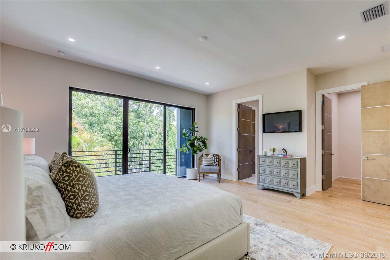 Coconut Grove - Residential