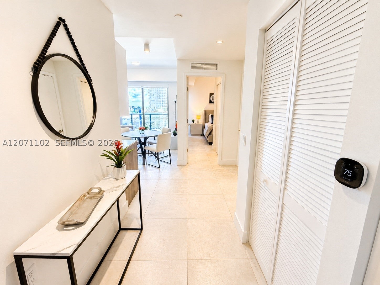 239 SW 9 St 1504