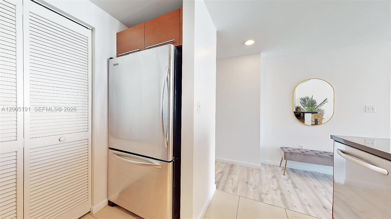 VIZCAYNE NORTH CONDO - Residential Lease