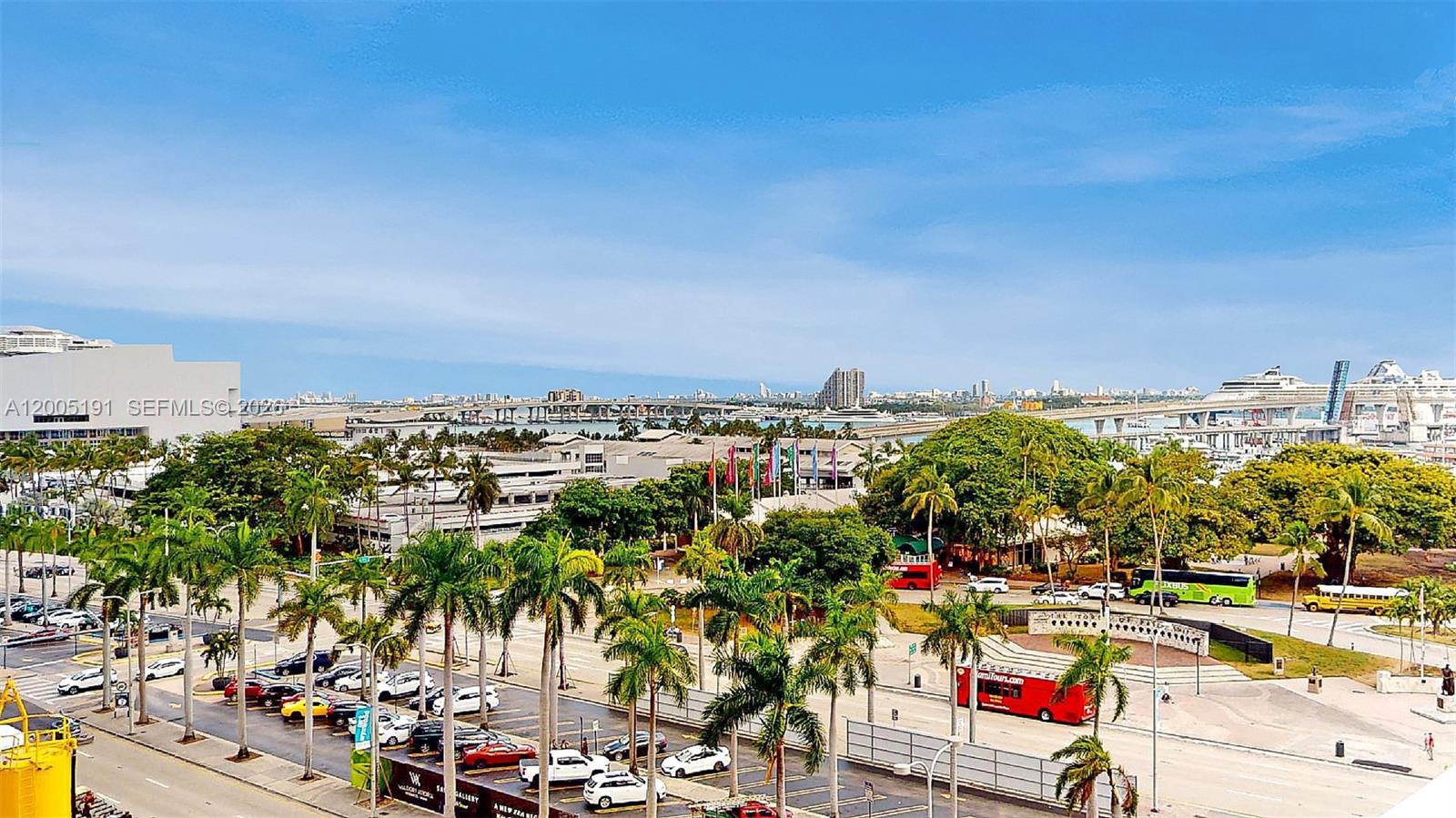 VIZCAYNE NORTH CONDO - Residential Lease