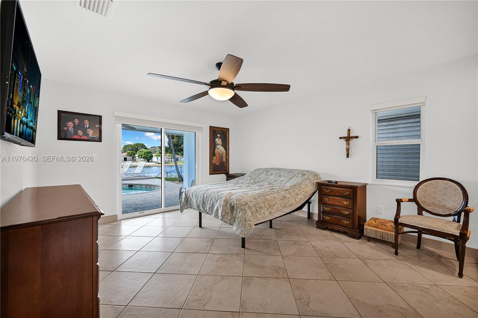 FLAMINGO GARDENS-PHASE TW - Residential Lease