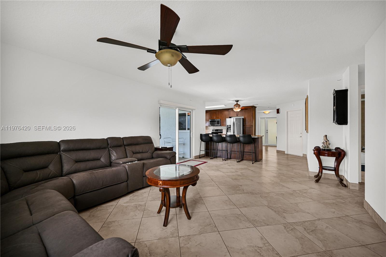 FLAMINGO GARDENS-PHASE TW - Residential Lease