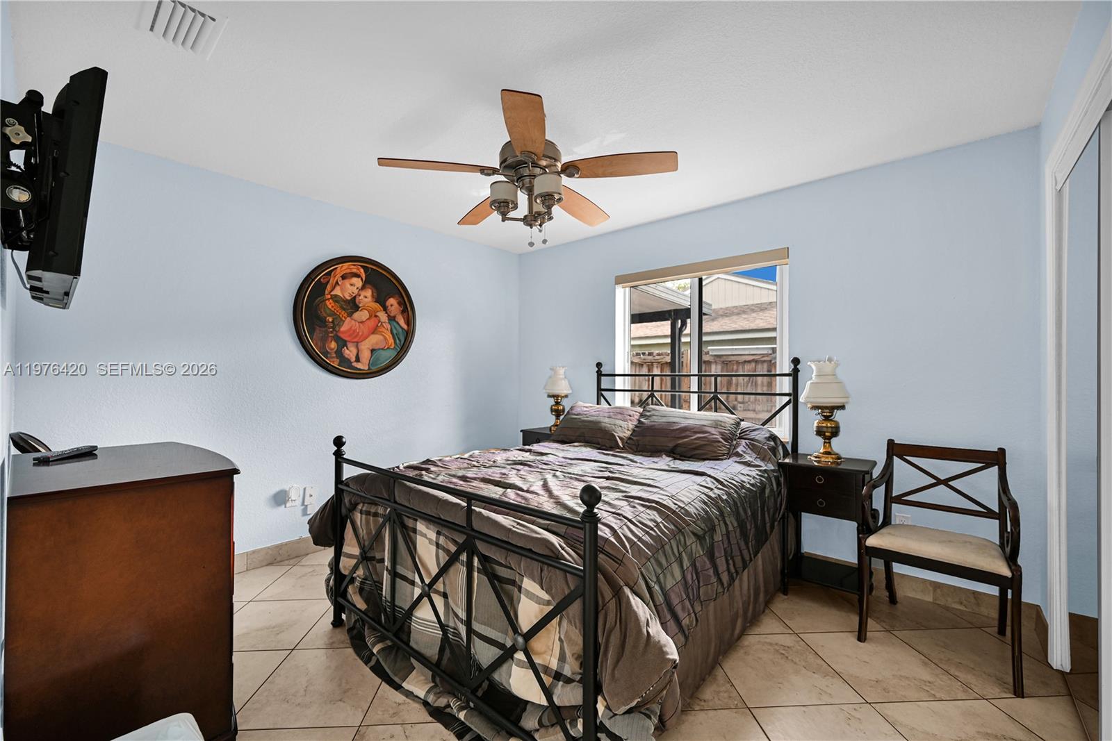 FLAMINGO GARDENS-PHASE TW - Residential Lease